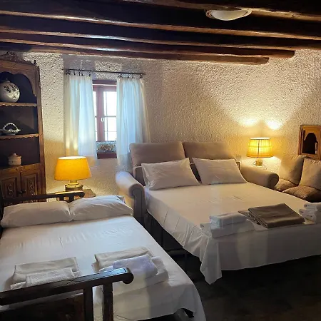 Olive Holiday home Ano Lekhonia
